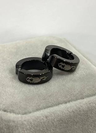 Стильні чорні кліпси скорпіон сережки-обманки без проколу з медичної сталі - подарунок хлопцю дівчині7 фото