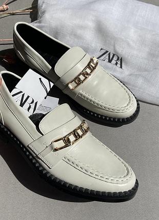 Лоферы zara