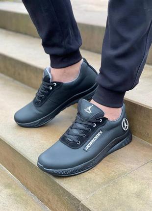 Кожаные кроссовки jordan run