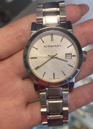 Burberry bu online