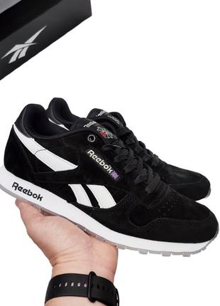 Мужские кроссовки reebok classic черные с белым премиум лицензия качественные замшевые