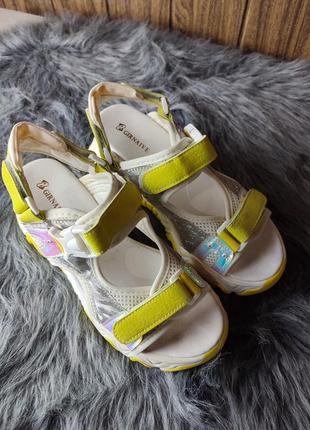 Босоніжки6 фото