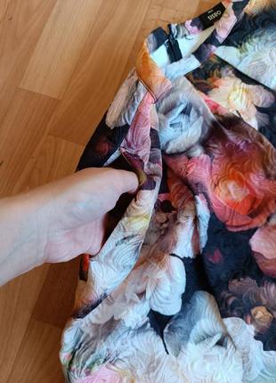 Юбка миди в цветочный принт, с карманами по бокам7 фото