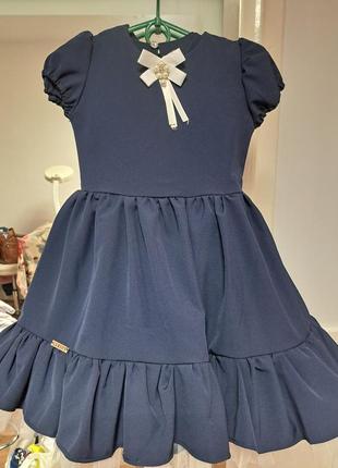 Неймовірна стильна шкільна сукня плаття 6-9років4 фото