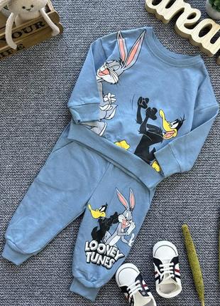 Костюм looney tunes