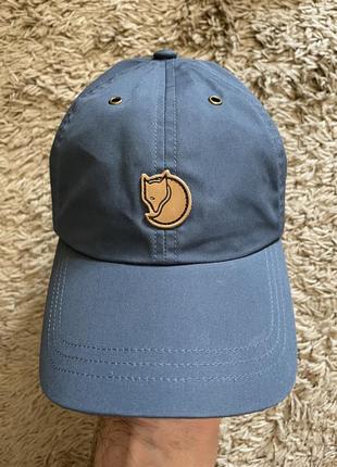 Бейсболка fjallraven 77357 helags cap, оригінал, розмір s/m та l/xl