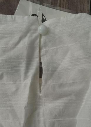 Белая,легкая блуза без рукавов4 фото