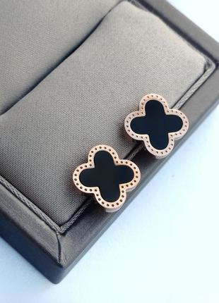 🖤 цвяшки 225грн. размер 1,1см.