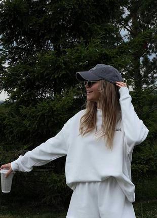 Свитшот женский 2