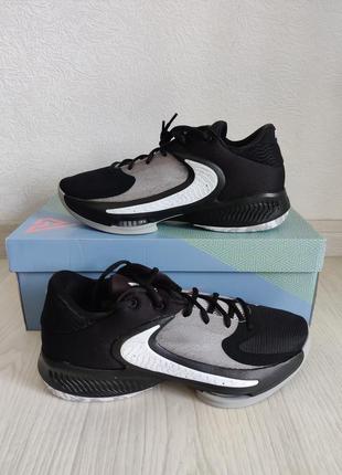 Nike zoom freak 4