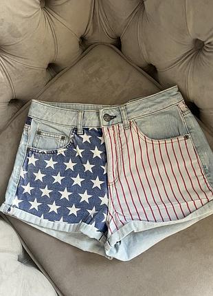 Джинсовые шорты