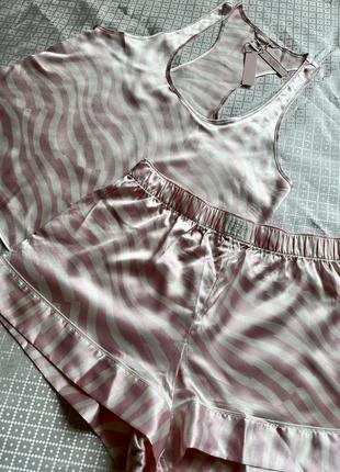 Пижама victoria’s secret satin short and racerback tank (s,m р.)