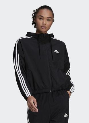 Ветровка adidas essentials