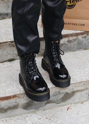 Шикарные кожаные ботинки dr.martens jadon patent на платформе /осень/зима/весна😍7 фото
