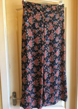 Легкі сатинові штани палаццо в квітковий принт