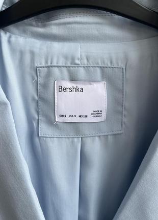 Пиджак bershka в голубом цвете2 фото