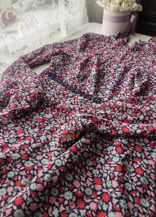 Платье в цветочный принт 10