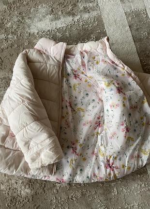 Куртка зара.размер 2-3 р.цена 250 гр