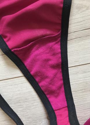 Рожеві атласні жіночі трусики стрінги з чорним обідком obsessive6 фото