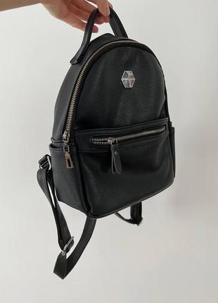 Черный рюкзак1 фото