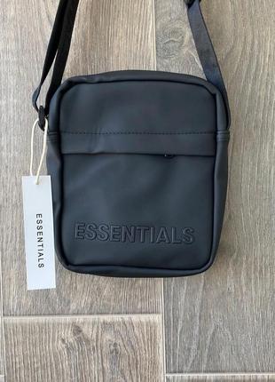 Сумка essentials fog черная/бежевая, сумка через плечо