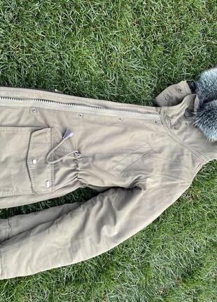 Зимняя куртка, теплая и легкая.7 фото