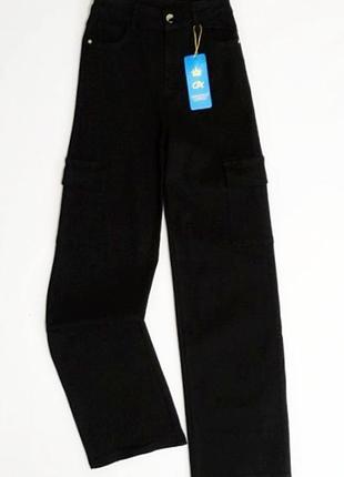 Женские прямые брюки с широкими штанинами с накладными карманами4 фото
