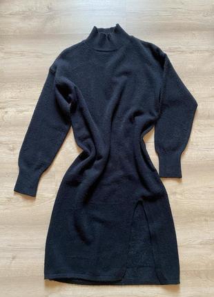 Очень теплое черное платье