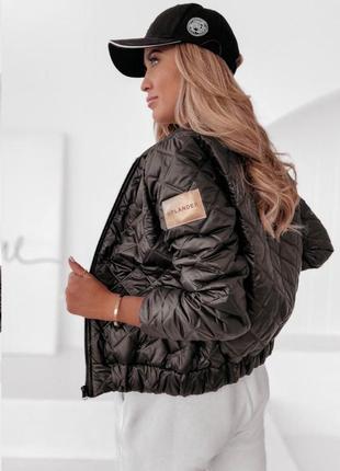 Куртка бомбер на синтепоні тепла коротка модна для дівчат до 56-го розміру9 фото