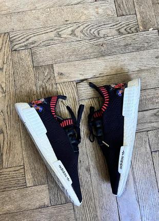 Кроссовки сетка лёгкие adidas nmd boost dragon оригинал 43 28 см по сути новые