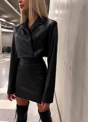 Женский шикарный стильный черный кожаный костюм кожузам экокожа кожаный пиджак жакет кожаная юбка5 фото