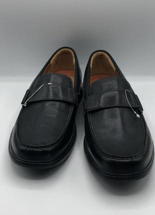 Оригінальні чоловічі шкіряні мокасини від фірми clarks розмір 435 фото