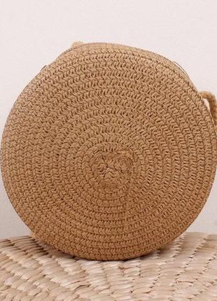 Сумка сумочка кругла типу солом'яна плетена на через плече для плеча з довгим ремінцем літня в скандинавському стилі3 фото