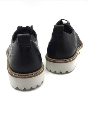 Оригінальні жіночі шкіряні черевики в розмірі 35;36;3 фото