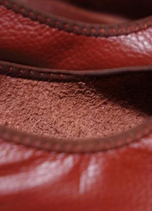 Красиві дуже комфортні широкі шкіряні туфлі вишневого кольору socofy 37 р.5 фото