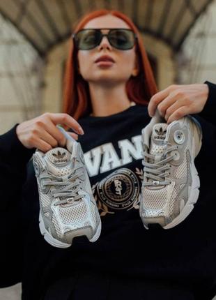 Жіночі кросівки limited edition adidas zx flux