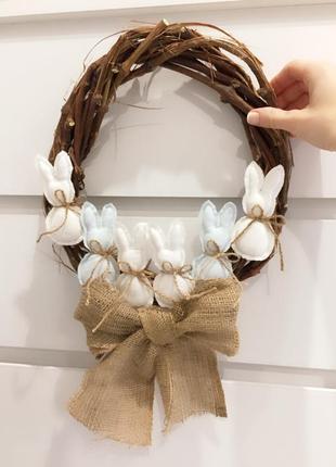 Весенний декор пасхальный венок с зайчиками