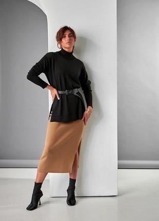 Подовжений жіночий джемпер, жіночий светр стійка з манжетами, вільний джемпер з розрізами, стильний м'який1 фото