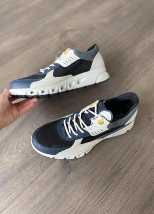 Кроссовки кожаные оригинал ecco multi-vent 880144