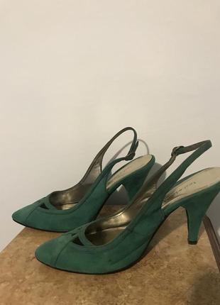 Красивие женские замшевие туфли3 фото