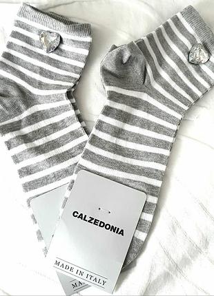 Calzedonia носочки с большими камнями  ввиде сердца 💖