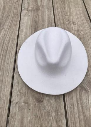 Вовняна фетровая шляпка reserved шляпа капелюх стильная актуальная тренд2 фото
