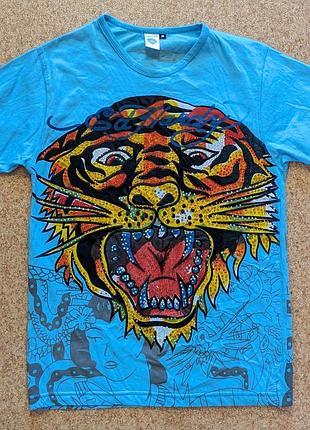 Футболку ed hardy