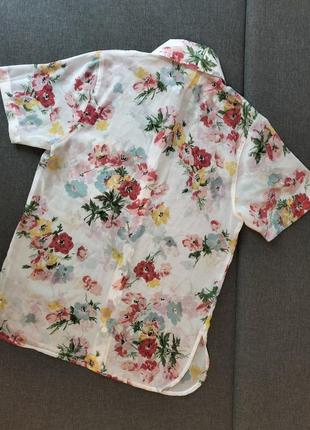 Дегка яскрава блуза сорочка в квітах2 фото