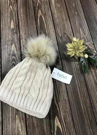 Шапка на подростка с помпоном