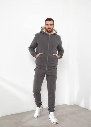 Шикарный стильный крутой мужской спортивный костюм тёплый на флисе с овчинкой с искусственным мехом коричневый серый чёрный брюки штаны курточка кофта