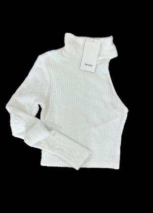 Гольф,кофта з відкритим плечем