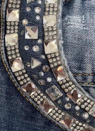 Круті стильні вишукані італійські джинси в камінні та стразах justor оригінал хs-s9 фото