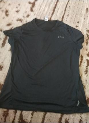 Классная  фирменная черная футболка унисекс