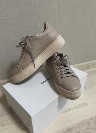 Кожаные кеды